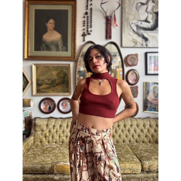 UO Burgundy Ribbed Knit Retro Crop Top Size Small - Picture 3 of 13